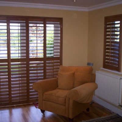 89mm Slats With Pushrod Design Bifolding Doors Full Height With A Mid Rail Installed In 3 Sided Z Frame